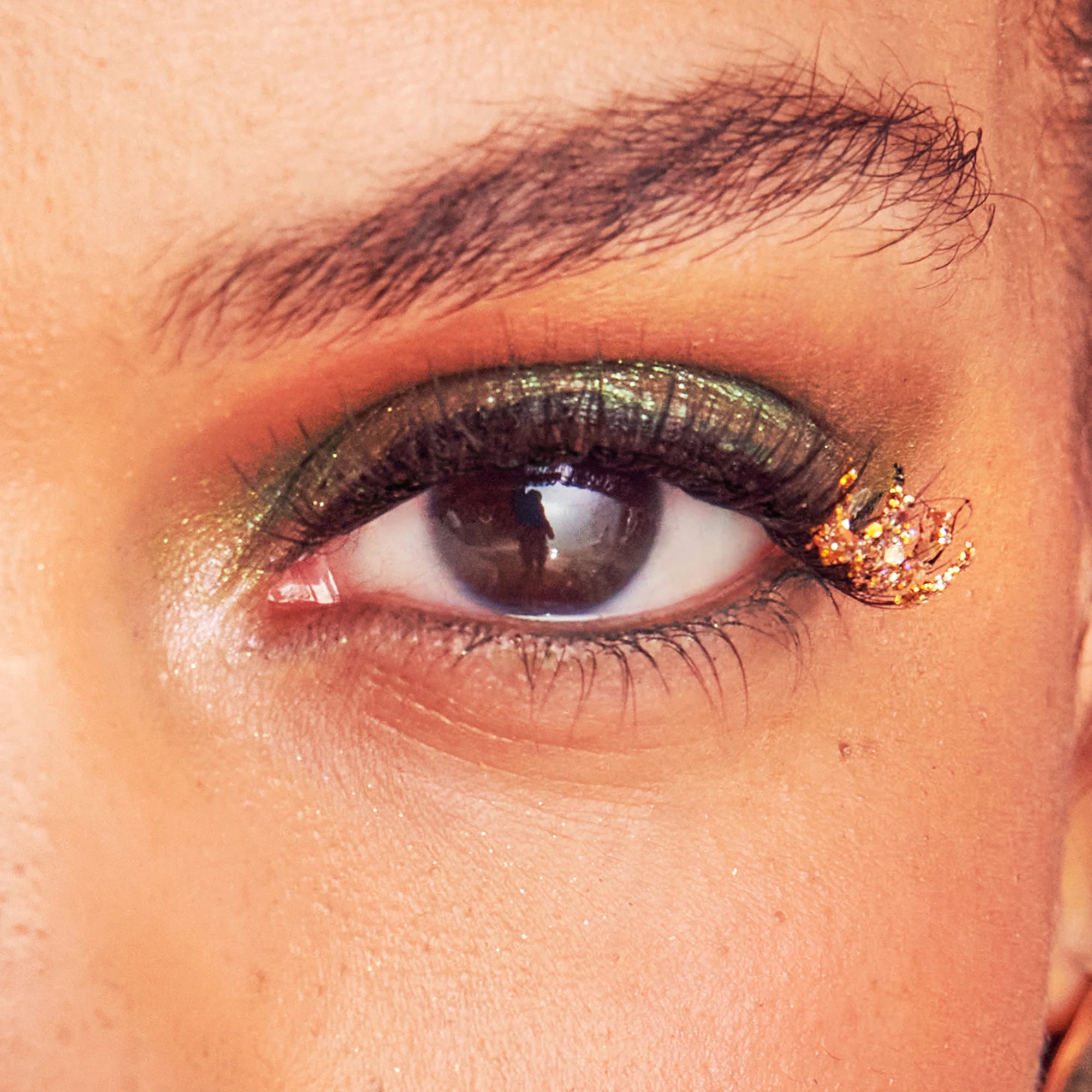 Falscara X WICKED: FOR GOOD | Go On, You're Free | DIY False Lash Extensions, Natural, Cluster Lash, Wispy Lashes, 10 Wisps, 8mm-10mm - Image 3