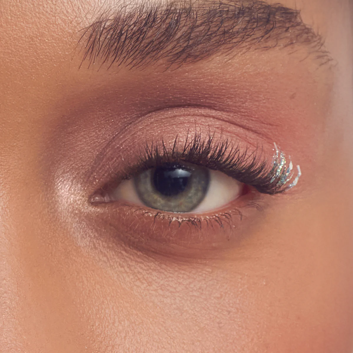 WICKED X Falscara False Eyelashes - Shimmering Shine | DIY False Lash Extensions, Natural, Cluster Lash, Wispy Lashes, 10 Wisps, 8mm-10mm - Image 3
